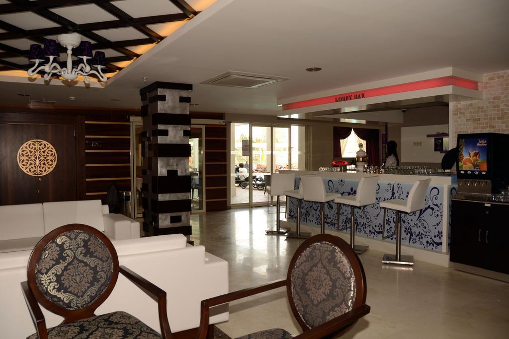 Holiday City Hotel (Adults Only) Side Exteriér fotografie