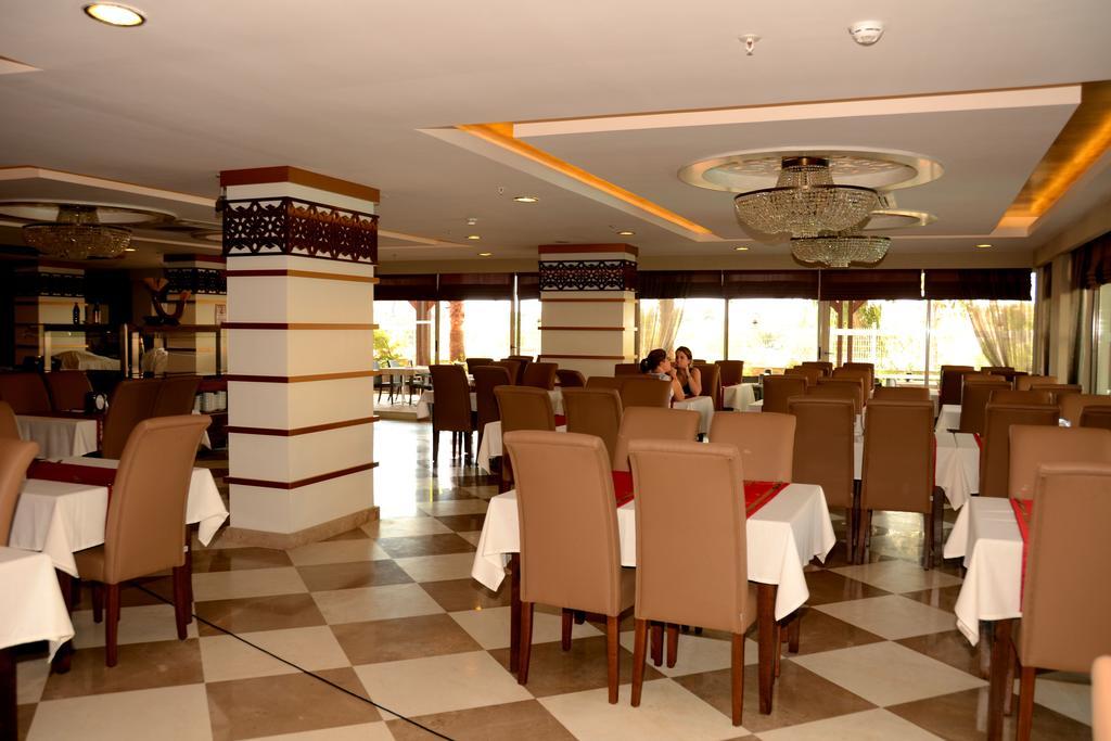 Holiday City Hotel (Adults Only) Side Exteriér fotografie