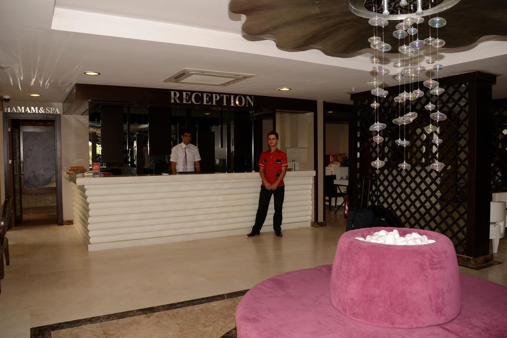 Holiday City Hotel (Adults Only) Side Exteriér fotografie