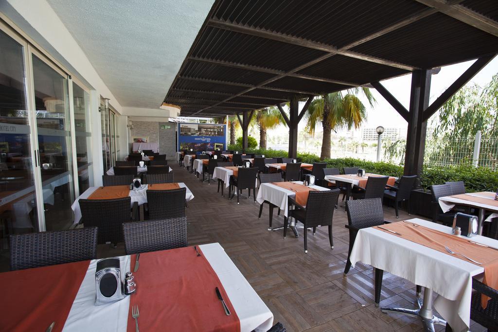 Holiday City Hotel (Adults Only) Side Exteriér fotografie