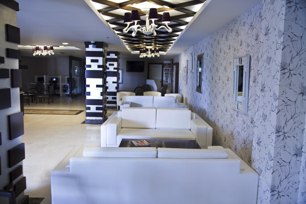 Holiday City Hotel (Adults Only) Side Exteriér fotografie