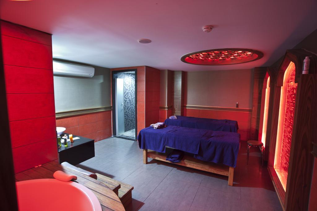 Holiday City Hotel (Adults Only) Side Exteriér fotografie