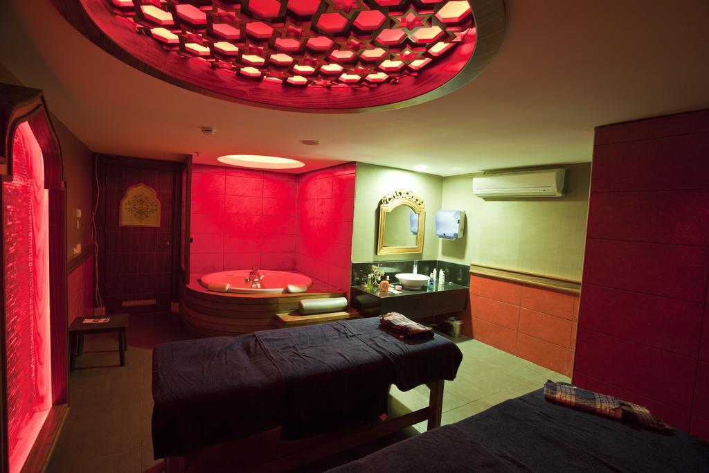 Holiday City Hotel (Adults Only) Side Exteriér fotografie